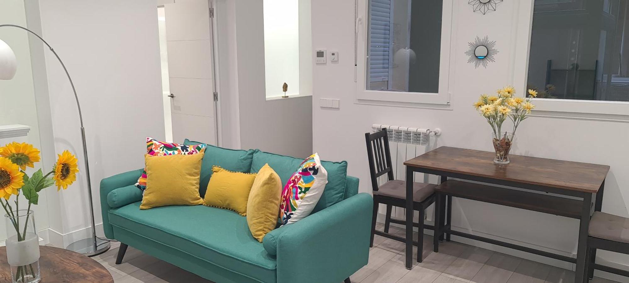 Seasonal Living Cozy Stay, Madrid